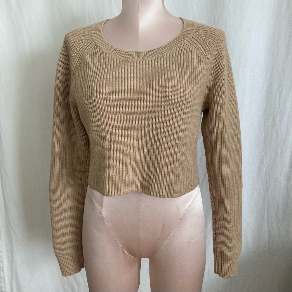 Club Monaco  long sleeve Cropped 100% Laine Merinos medium weight Sweater S/P